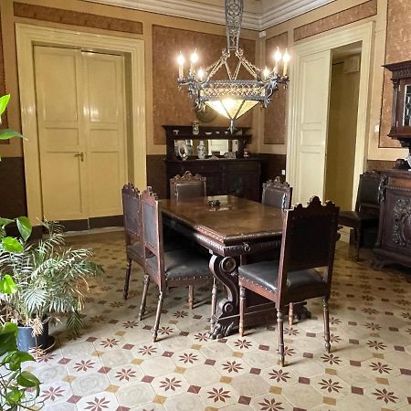 Bed And Books Isabella Bed and Breakfast Catania Exterior foto