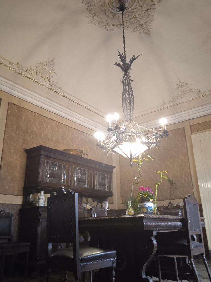 Bed And Books Isabella Bed and Breakfast Catania Exterior foto